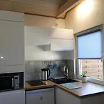 Zielona Osada Szczenurze