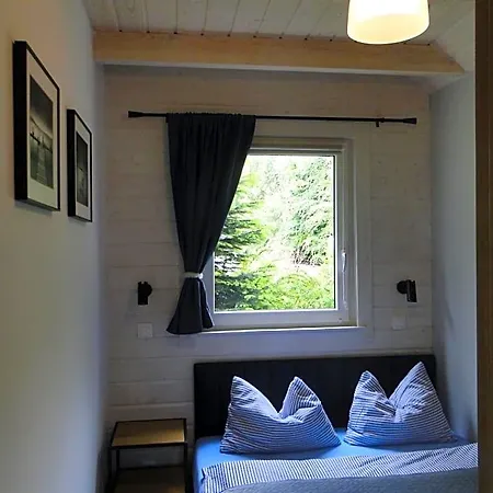 Zielona Osada Lodge *