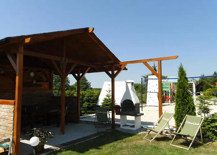 Zielona Osada Jaktstuga Szczenurze